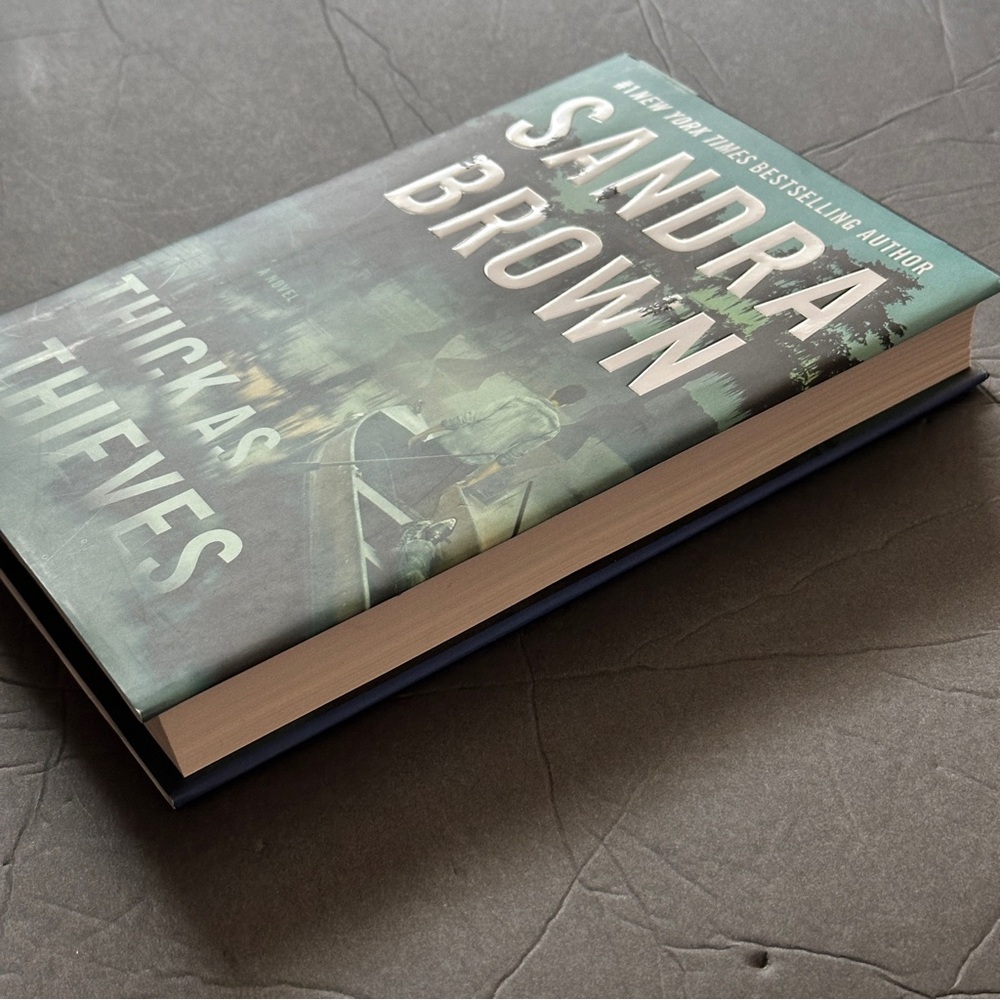 Thick as Thieves: A Novel by Sandra Brown | Fiction, Romance | Hardcover Book - Picture 7 of 10